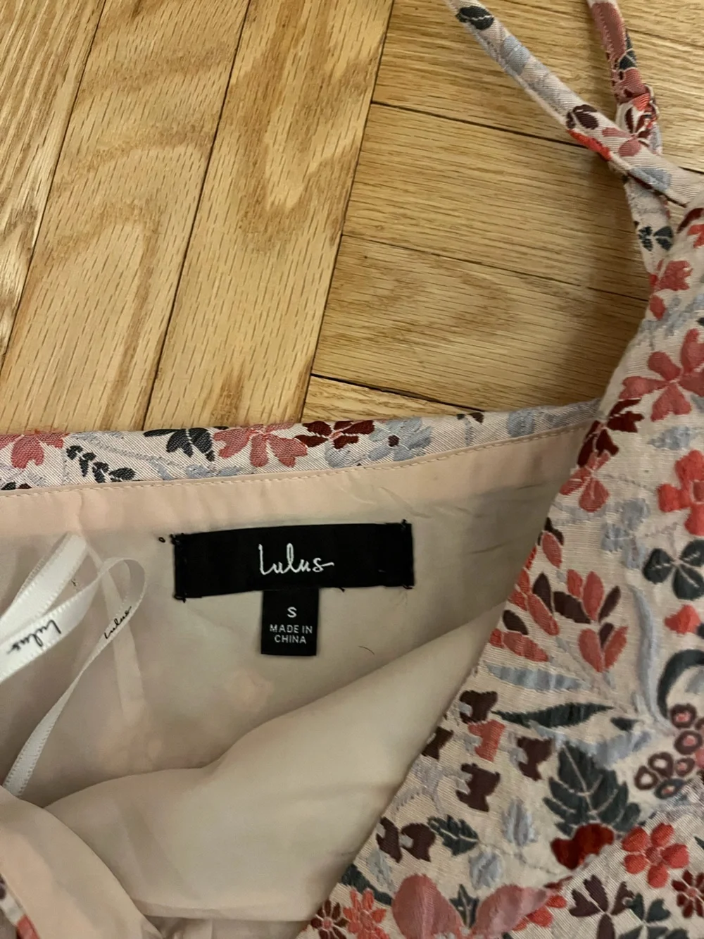 Lulu's Bloom into Spring Blush Floral Jacquard Set - Picture 9 of 11